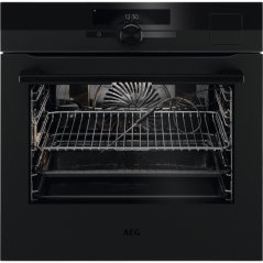 Samostatná parní trouba AEG Mastery SteamPro BSK999330T