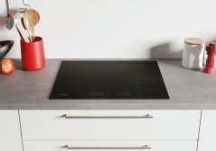 Indukční varná deska Hoover HTPSJ644MCWIFI