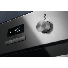 Samostatná vestavná trouba Electrolux 600 FLEX SurroundCook KOF3H70X
