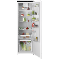 Vestavná monoklimatická chladnička AEG 6000 DynamicAir TK6DS181EC